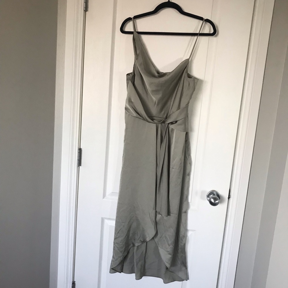 Ever New Forever new Savanna Satin Elegant Women's Dress